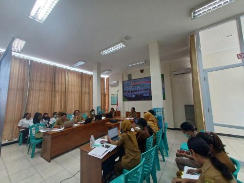 Rapat Minilok Bulan Ke X UPTD PUSKESMAS LABUAN BAJO